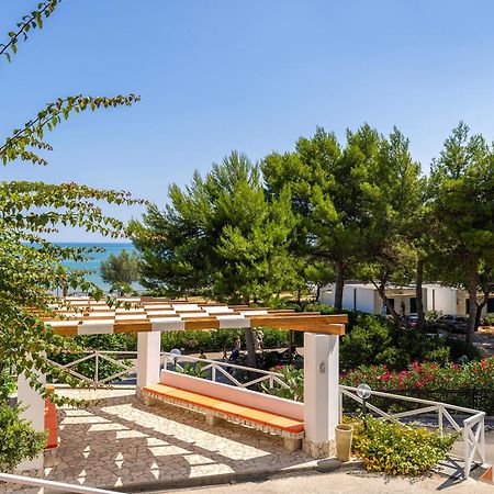 Crovatico Club Vacanze Весте Екстериор снимка