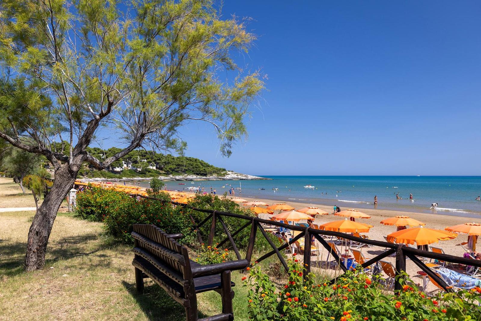 Crovatico Club Vacanze Весте Екстериор снимка